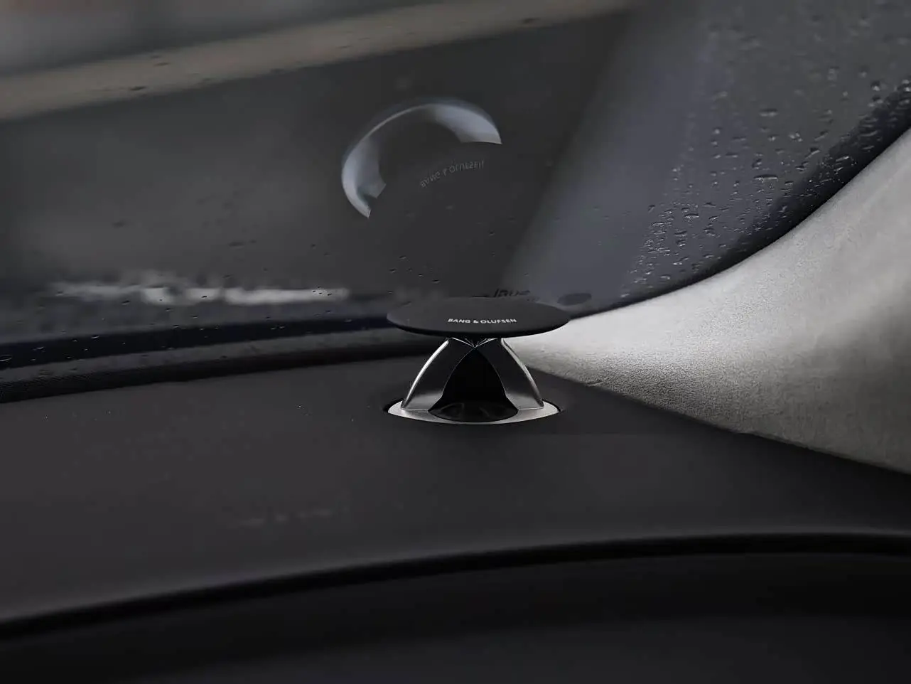Audi A8 2012 — ფოტო 11/19