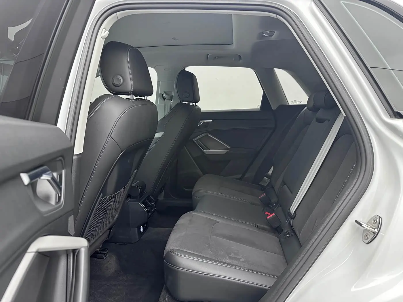 Audi Q3 2022 — Photo 15/18