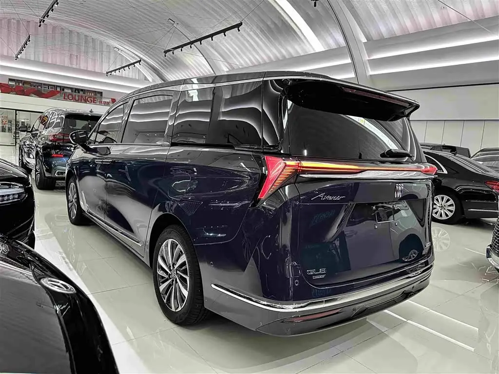 Buick GL8 New Energy 2026 — Photo 4/20