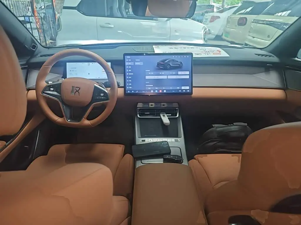 BYD Han L 2025 — Şəkil 10/20