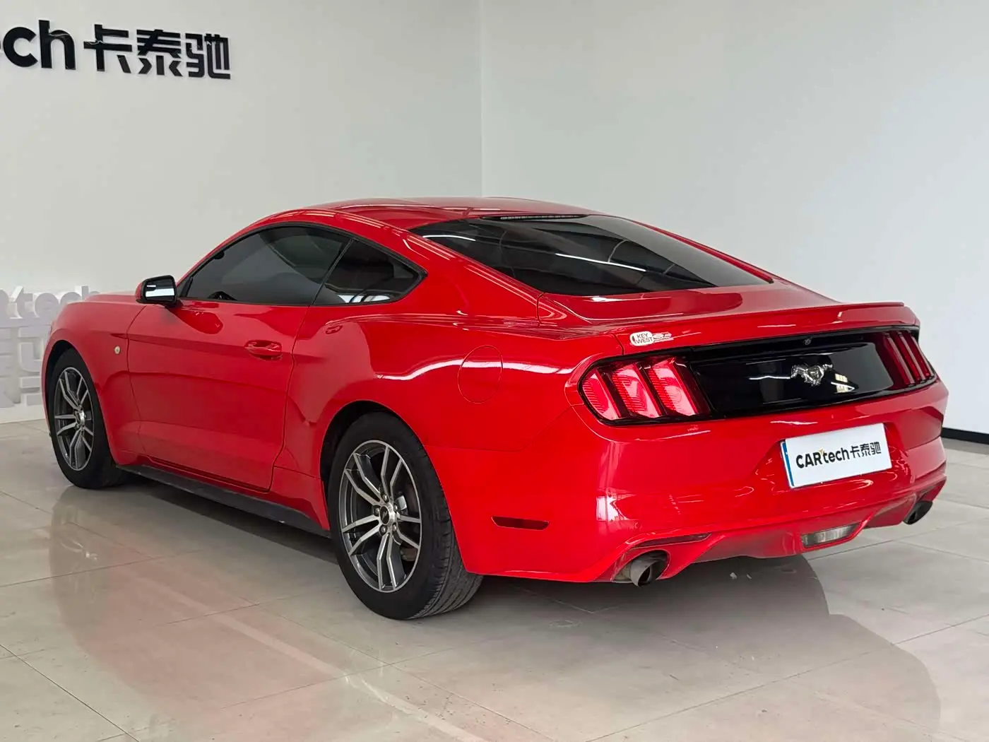 Ford Mustang 2017 — Photo 9/18