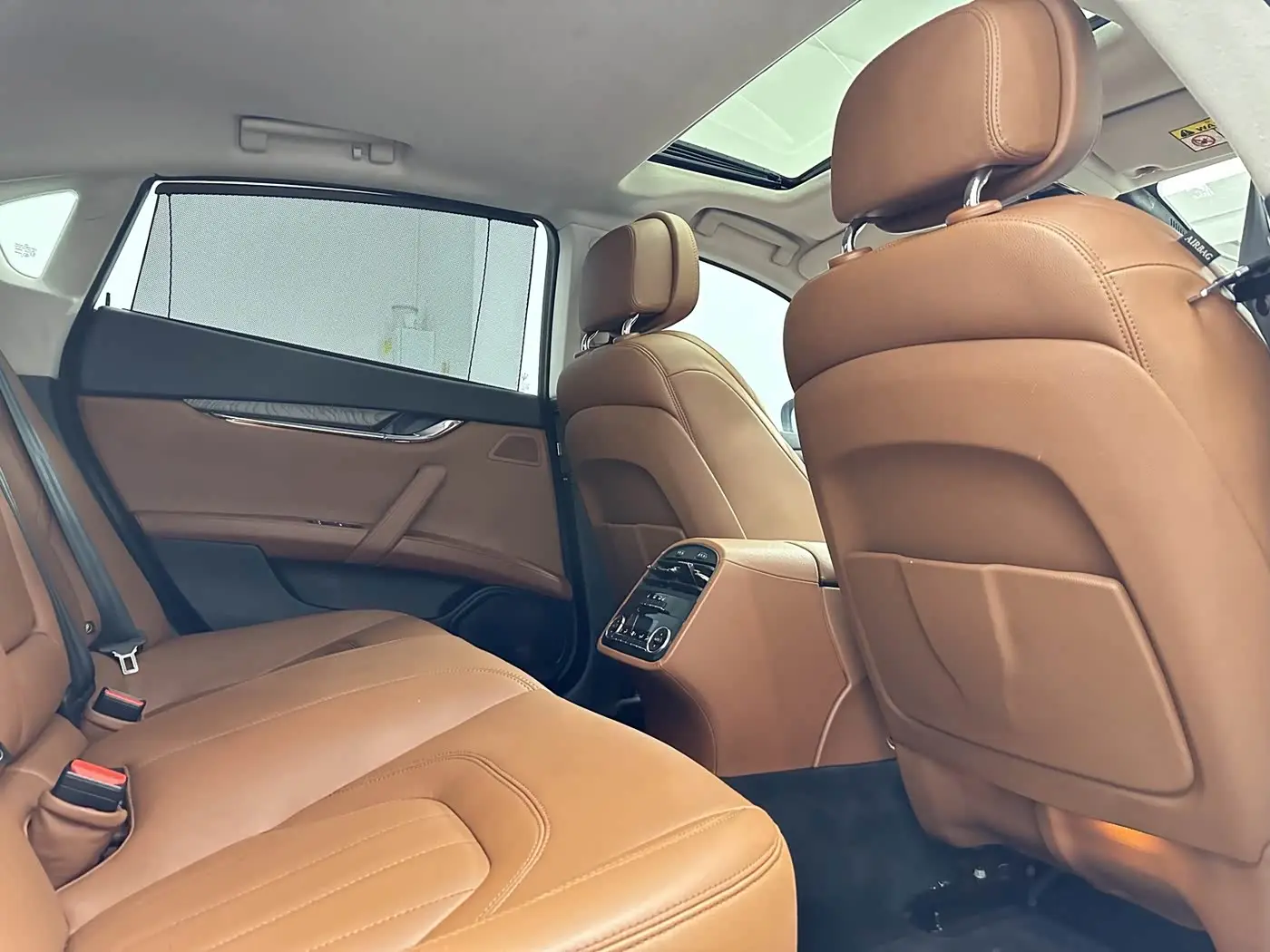 Maserati Quattroporte 2017 — Şəkil 15/20