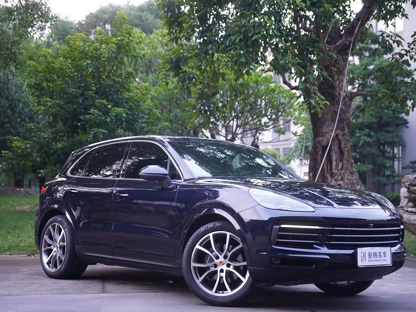 Porsche Cayenne 2021 — Photo 4/20