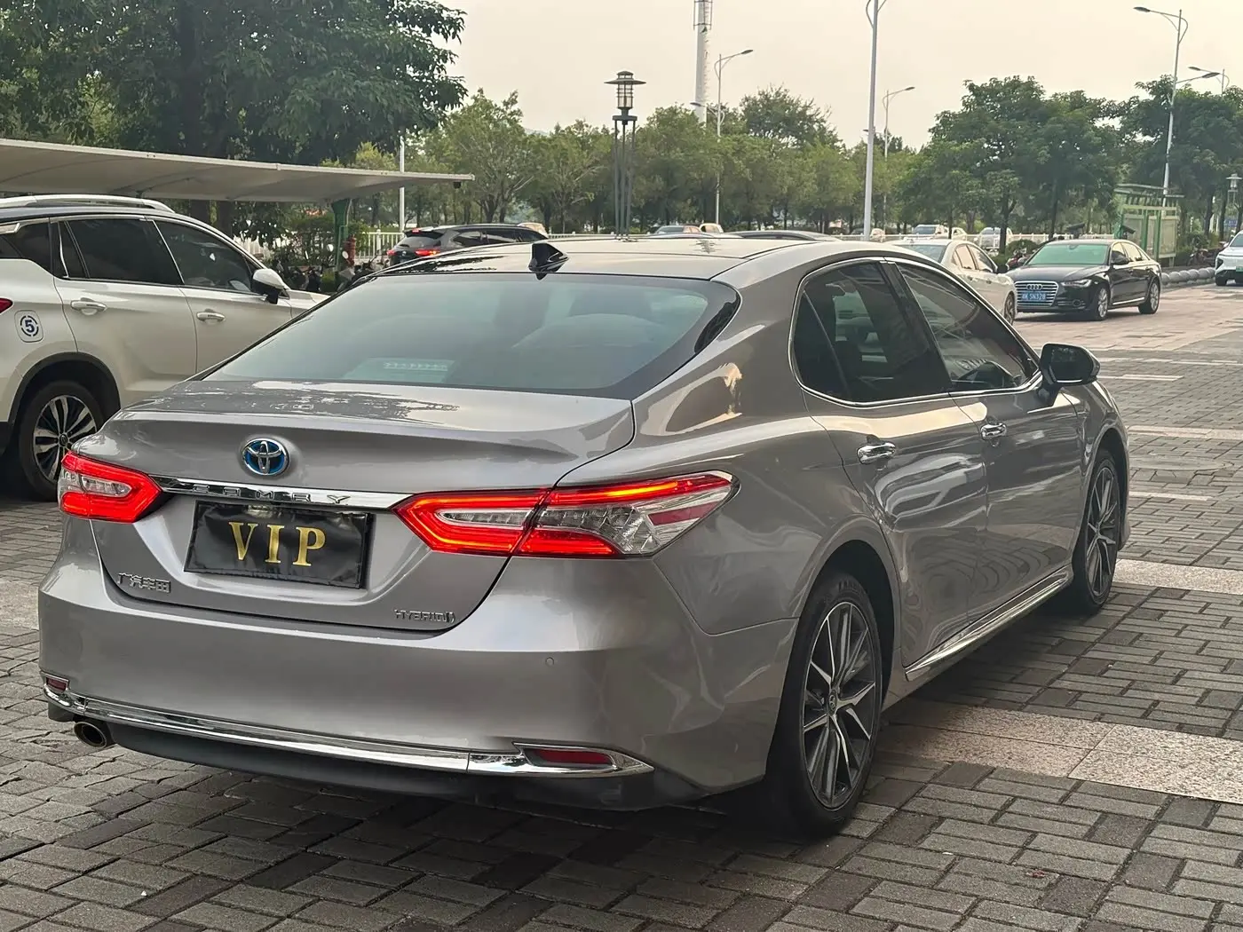 Toyota Camry 2023 — Şəkil 9/9