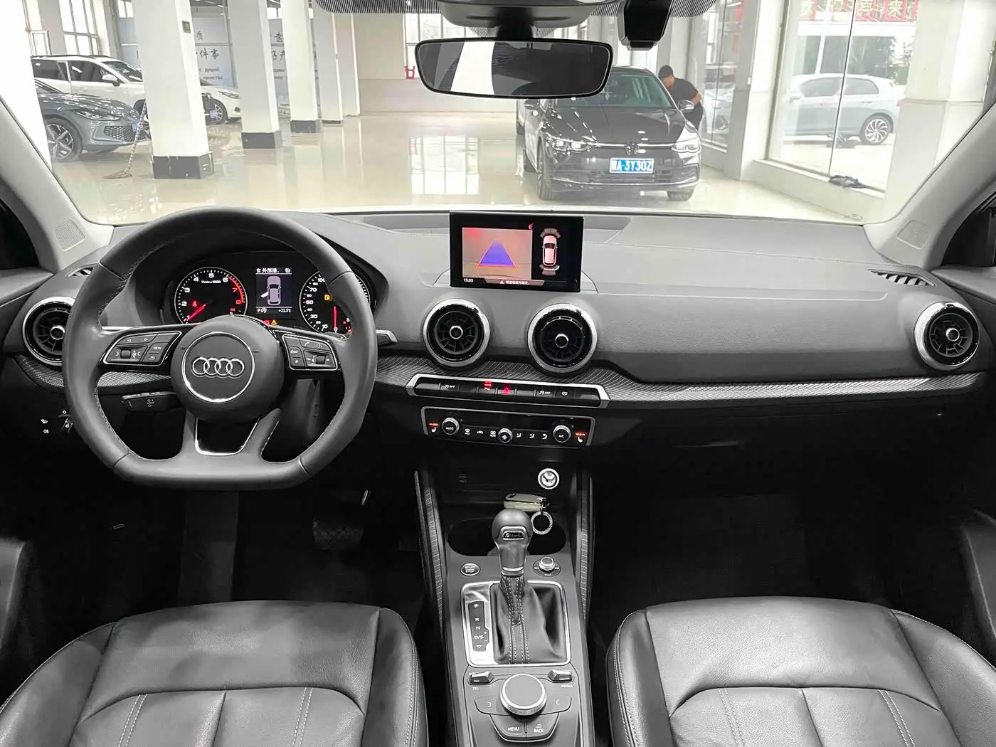 Audi Q2L 2023 — Şəkil 9/20