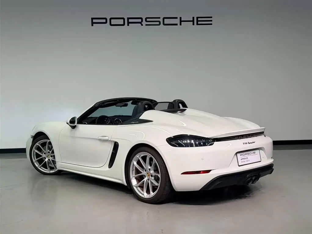 Porsche 718 2024 — Photo 4/19