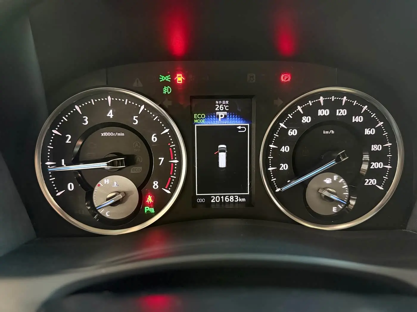 Toyota Alphard 2018 — Фото 8/20
