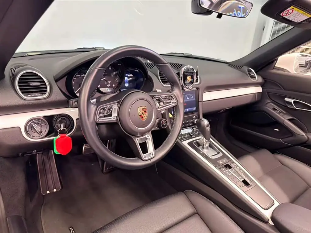 Porsche 718 2024 — Photo 16/19