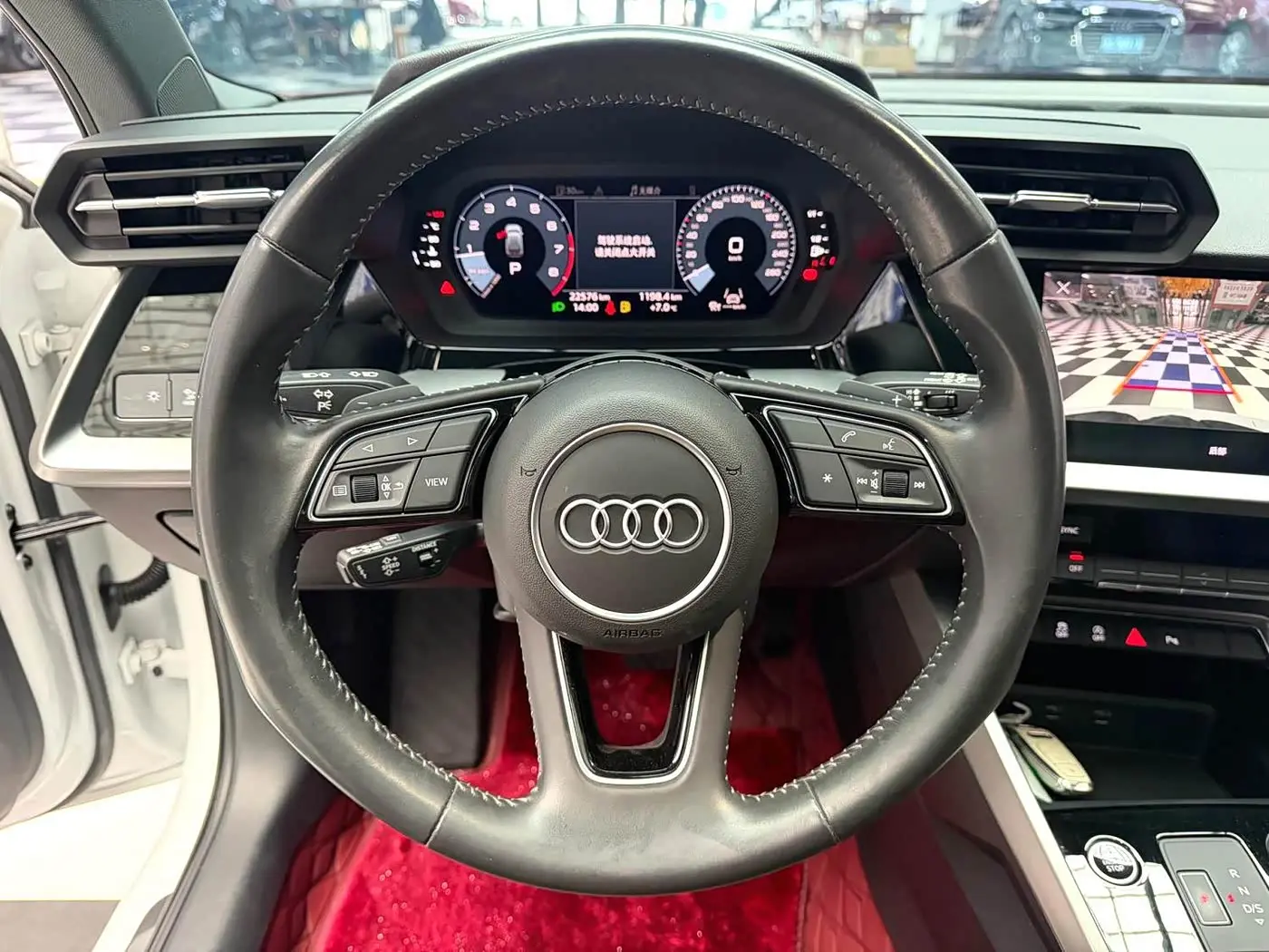 Audi A3 2022 — Photo 8/19