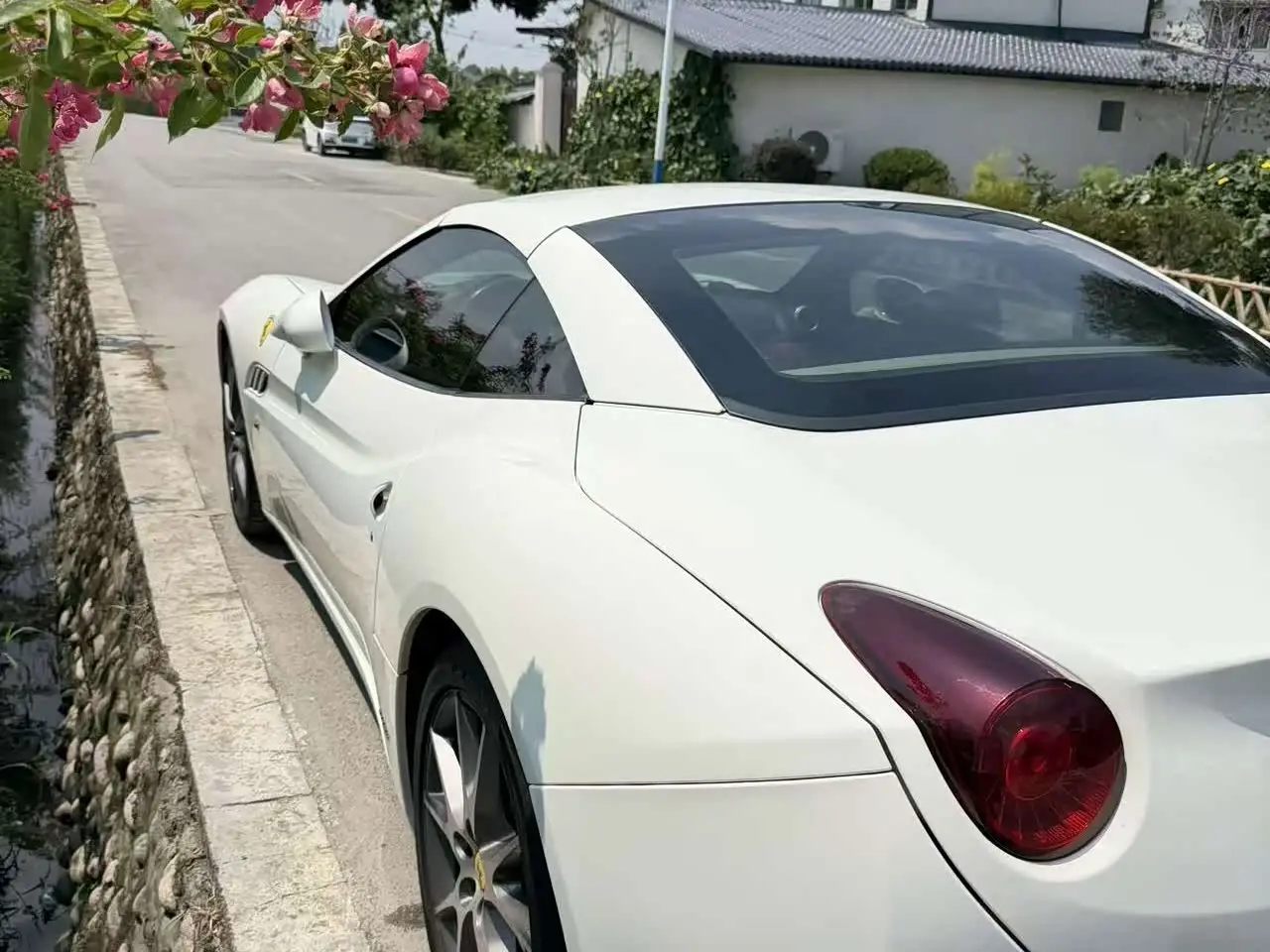 Ferrari California T 2011 — Şəkil 4/5
