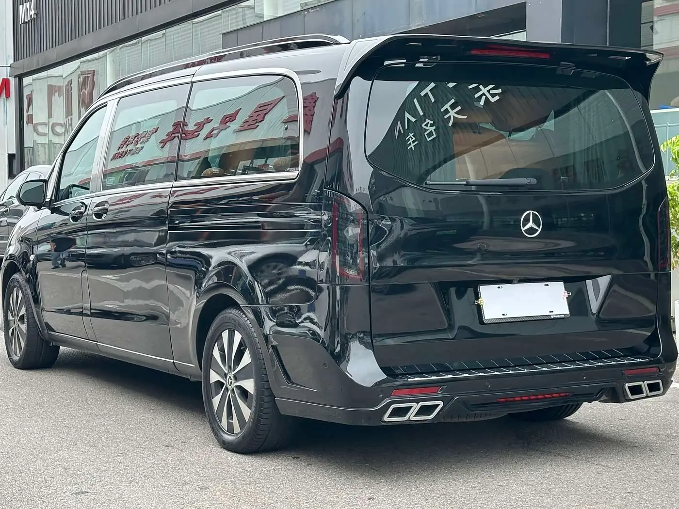 Mercedes-Benz Vito 2023 — Фото 11/12