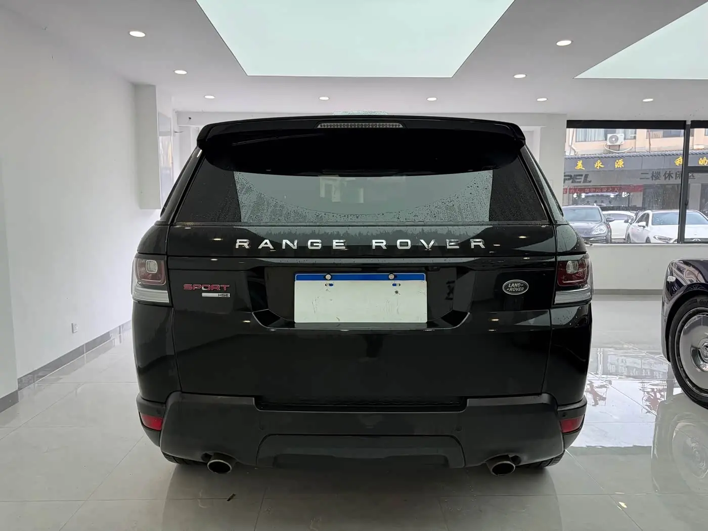 Land Rover Range Rover Sport 2014 — Photo 13/14