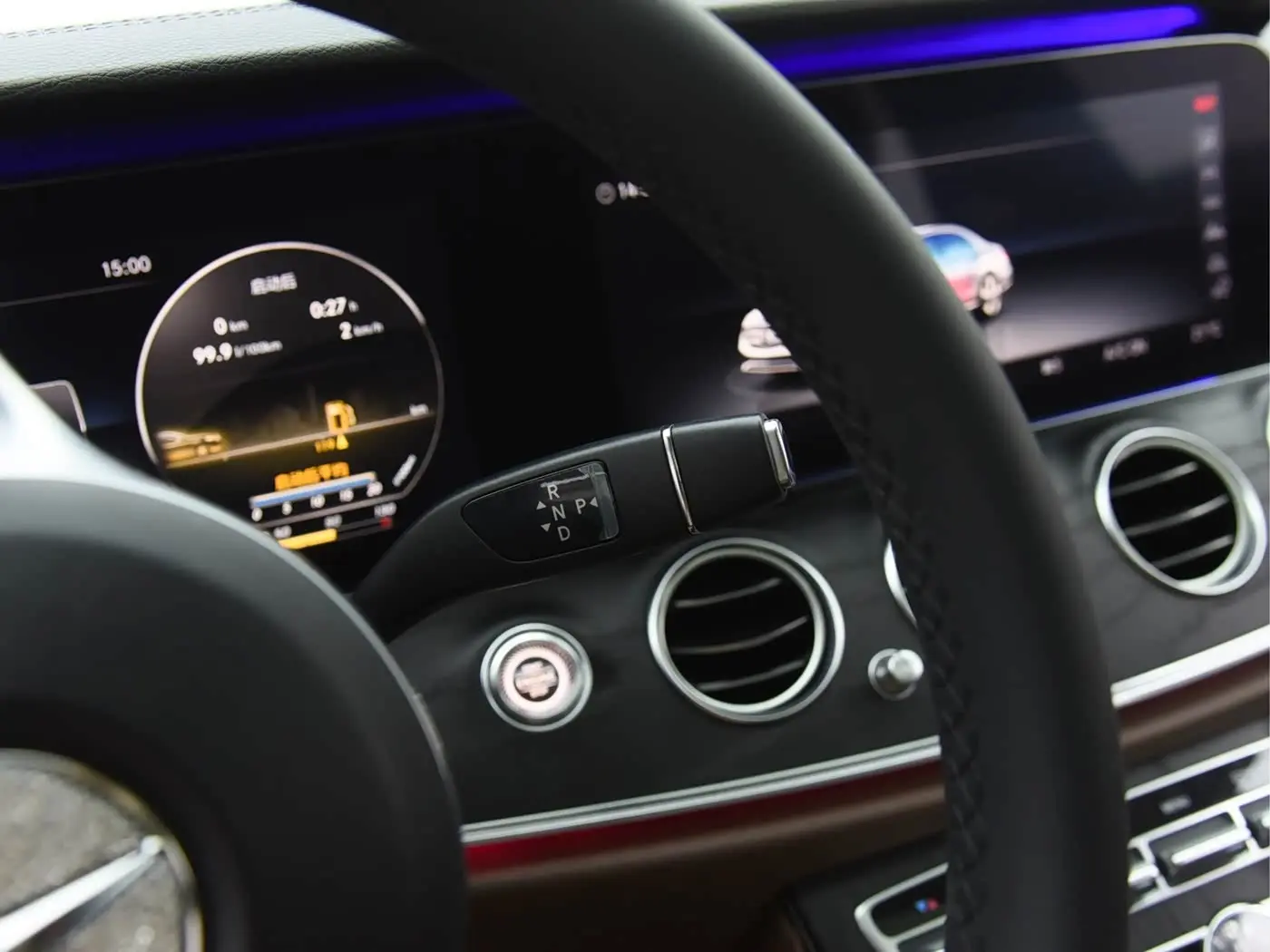 Mercedes-Benz E-Class 2020 — Şəkil 11/20