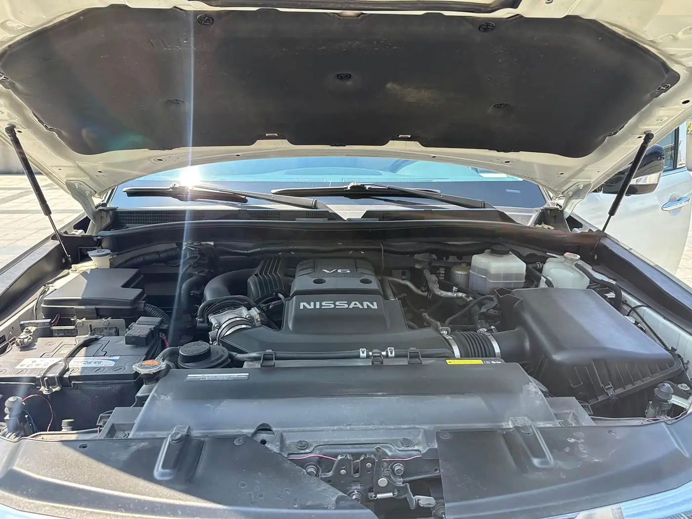 Nissan Patrol 2018 — Şəkil 17/17