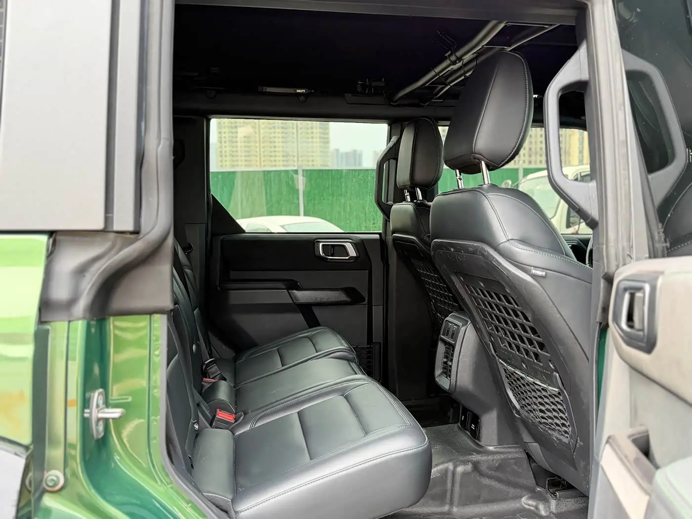 Ford Bronco 2024 — Photo 17/20