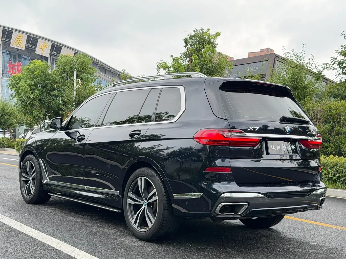 BMW X7 2022 — Фото 7/16