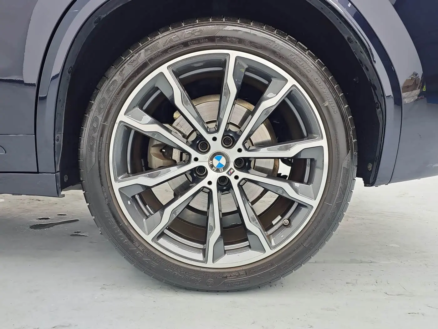 BMW X3 2021 — Photo 17/18