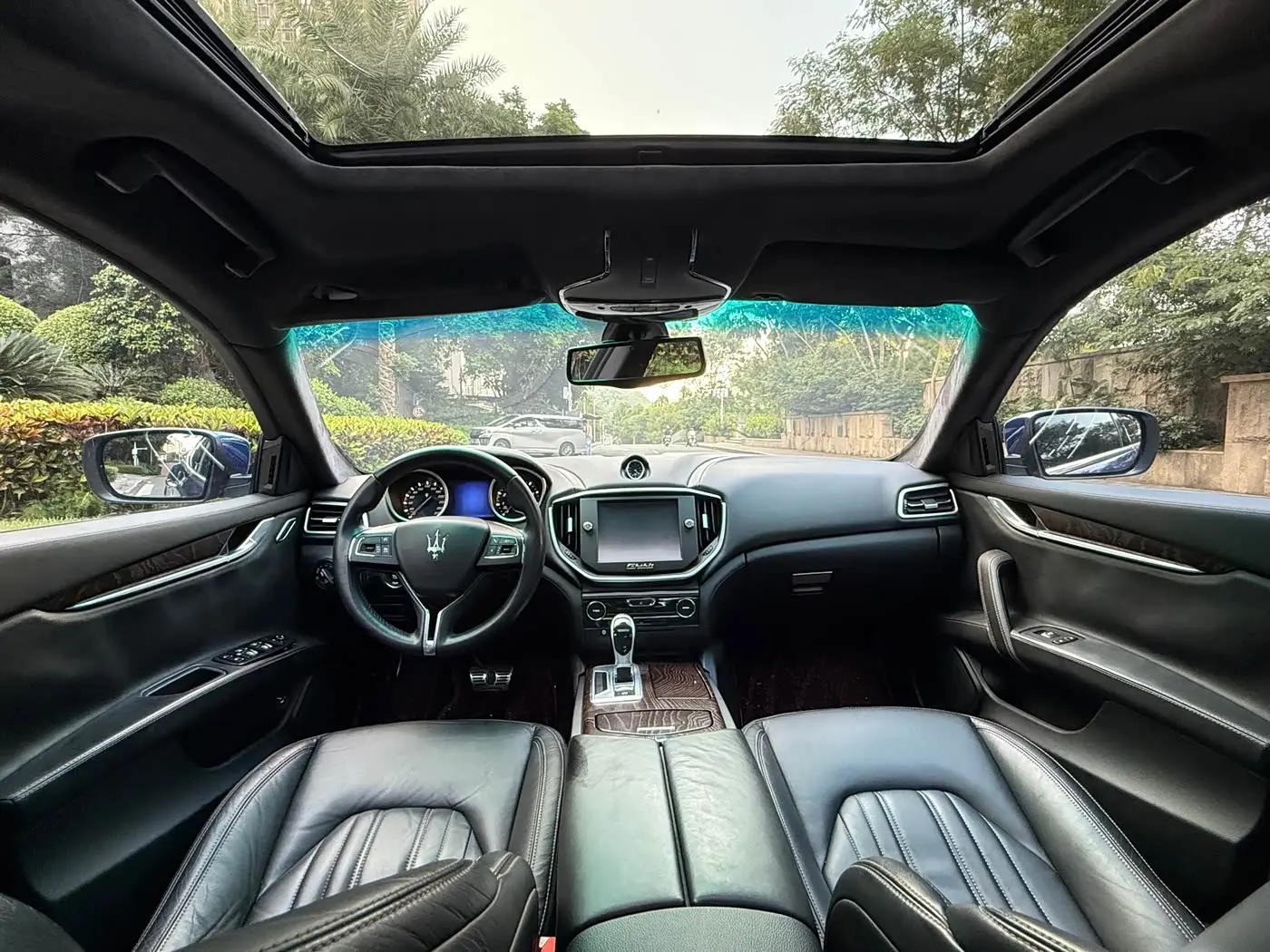 Maserati Ghibli 2016 — Photo 9/20