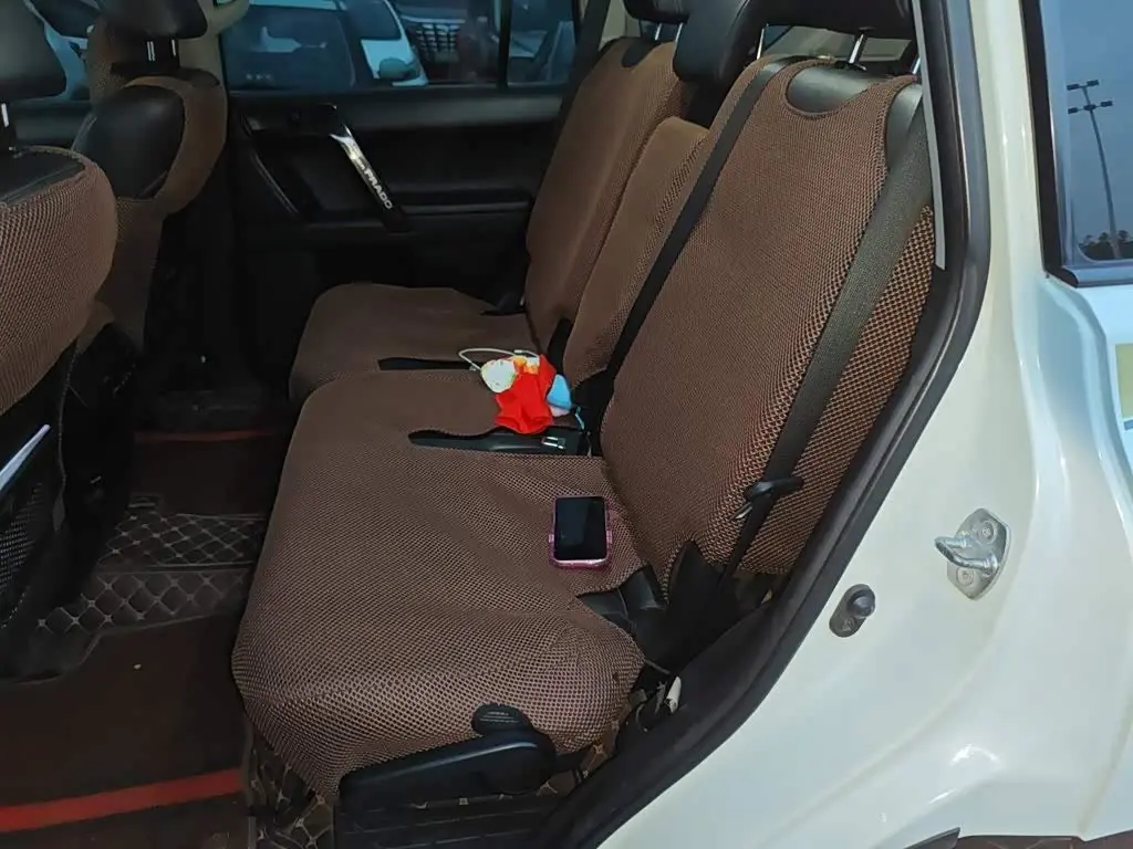 Toyota Prado 2017 — ფოტო 18/20