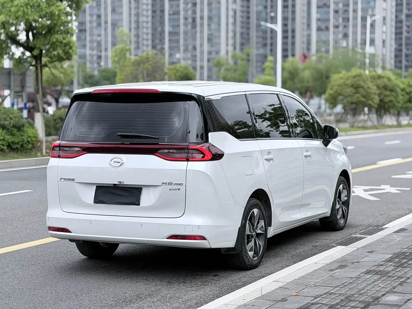 GAC Trumpchi Trumpchi M6 2024 — Фото 16/17