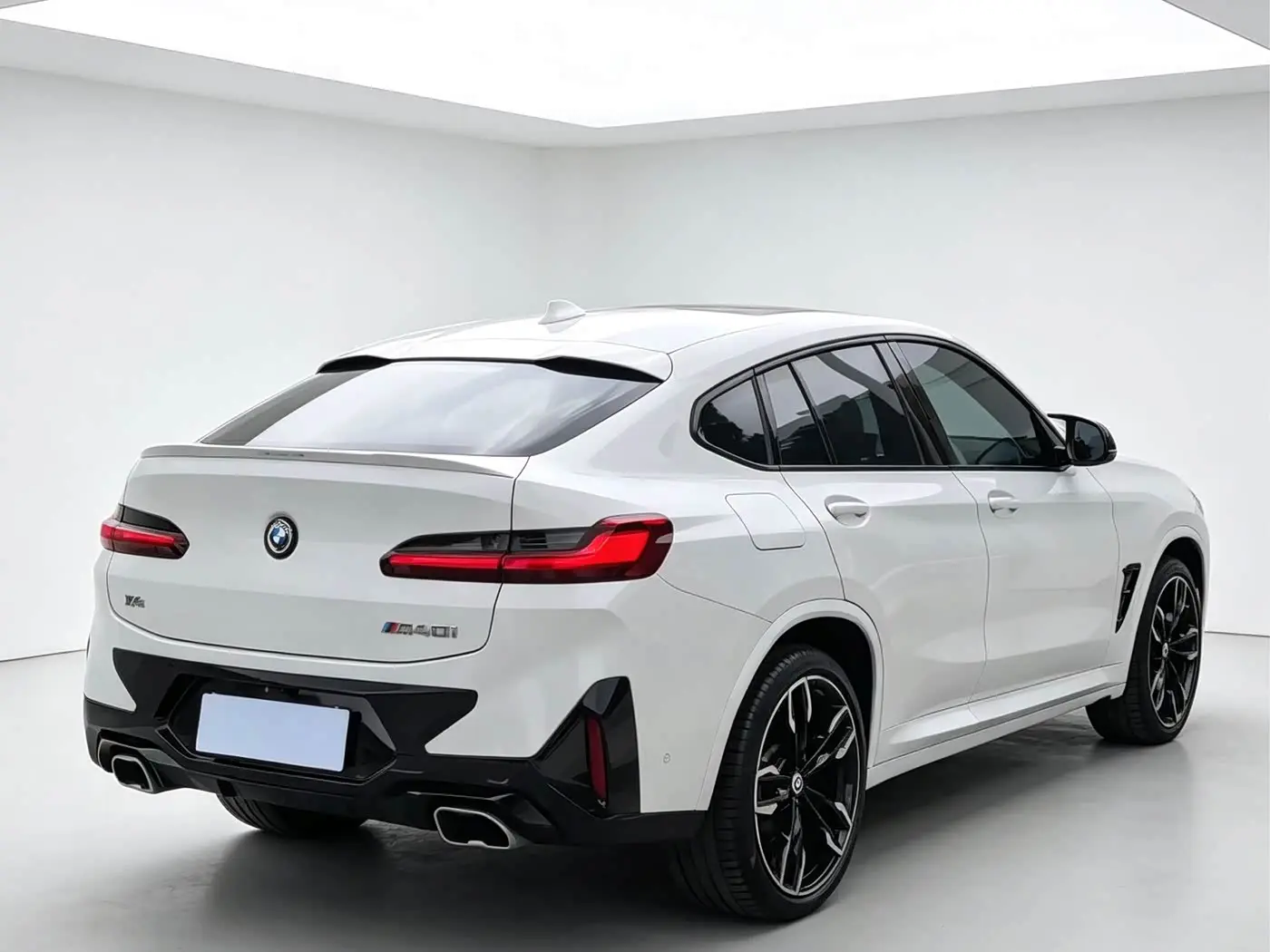 BMW X4 M40i 2023 — Photo 8/13