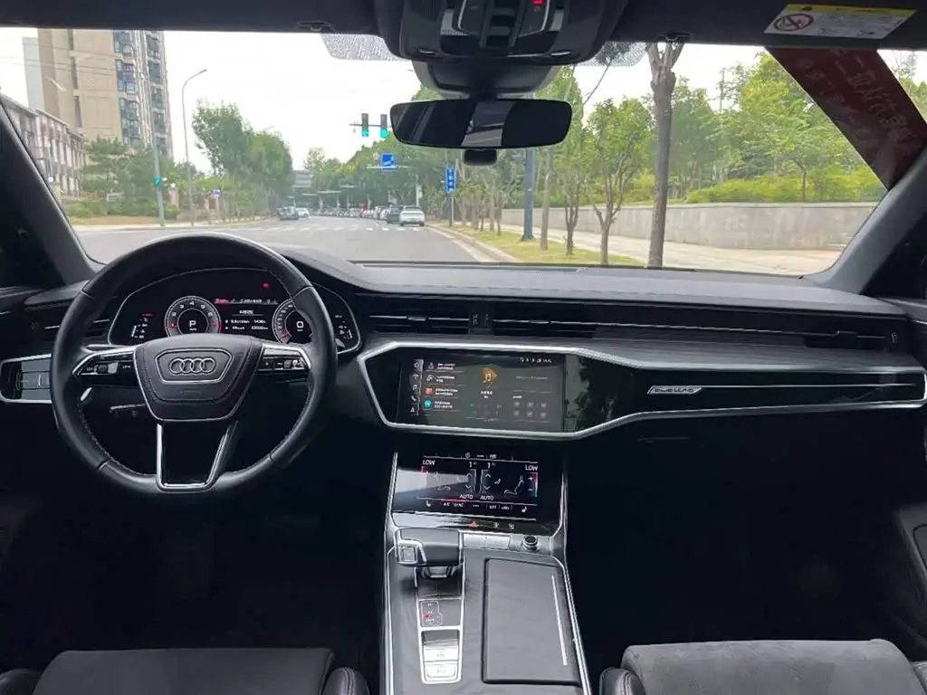 Audi A6L 2024 — Şəkil 9/11