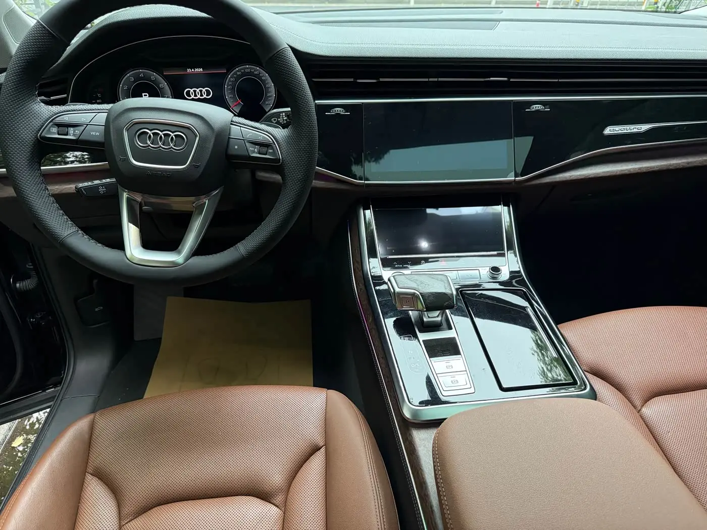 Audi Q7 2023 — Photo 7/11