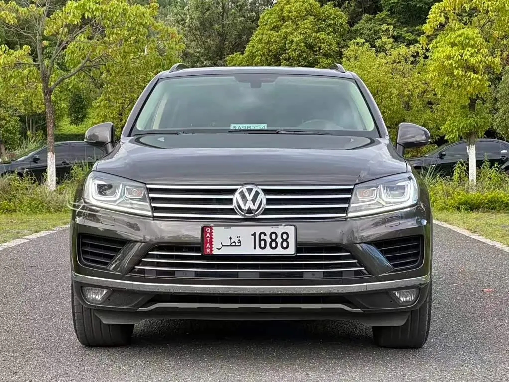 Volkswagen Touareg 2017 — Photo 2/9
