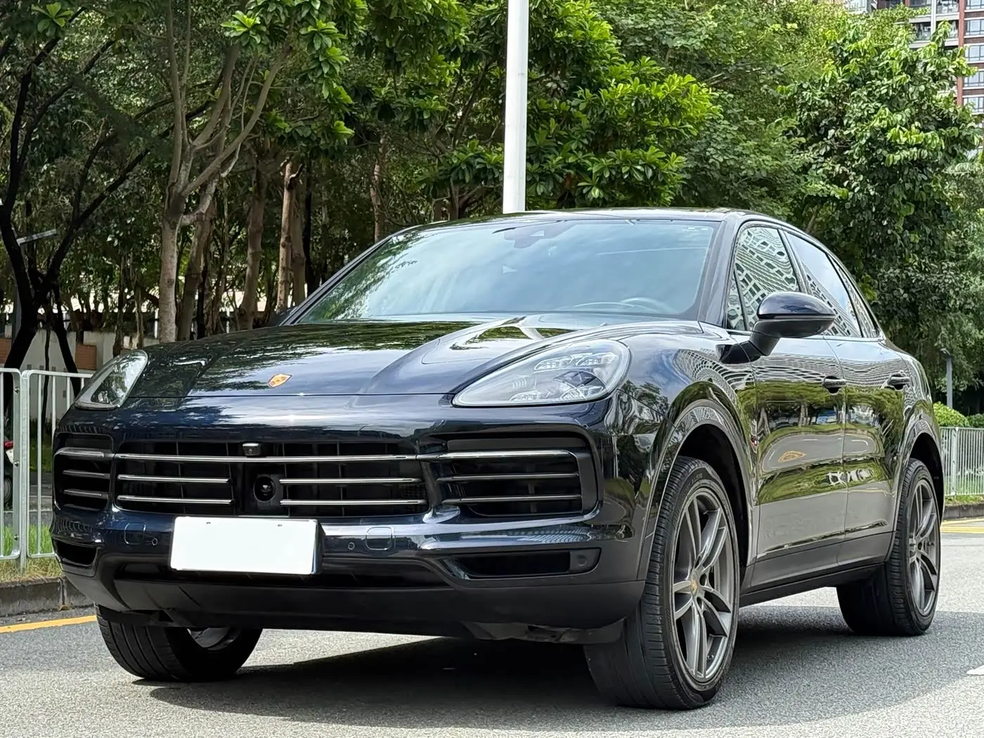 Porsche Cayenne 2022 — Şəkil 1/20