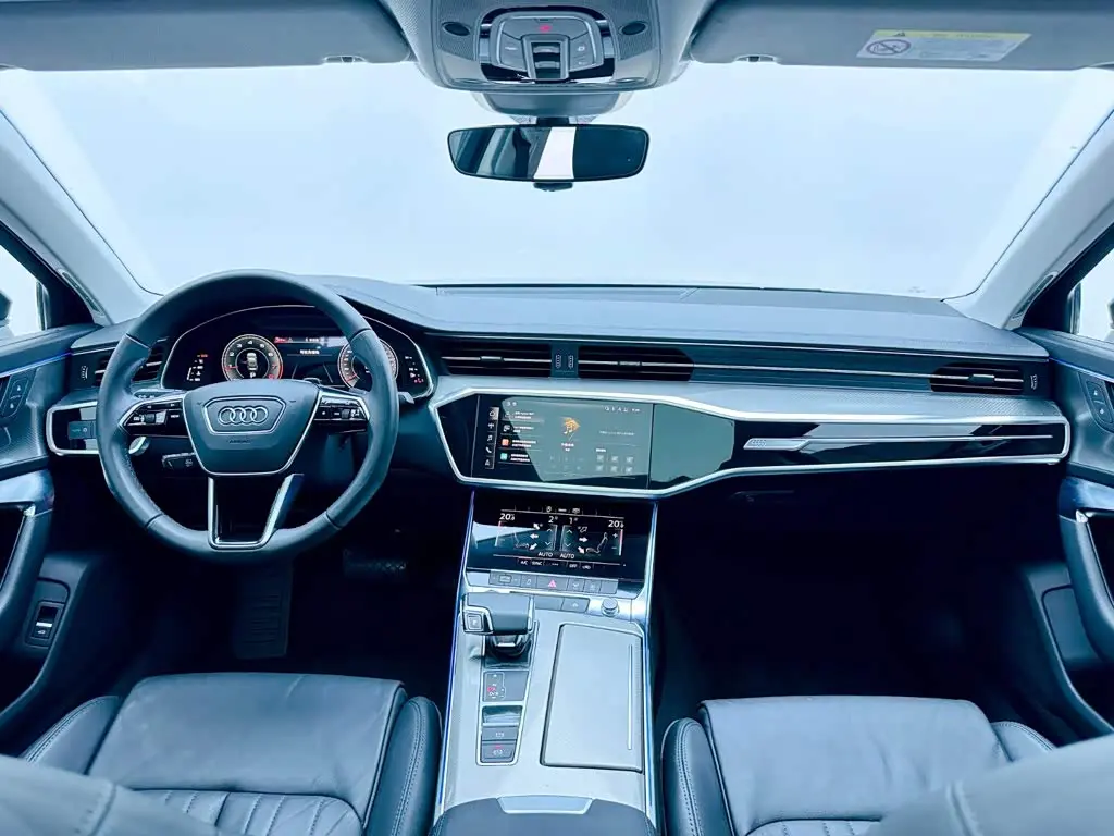 Audi A6L 2021 — Photo 14/15