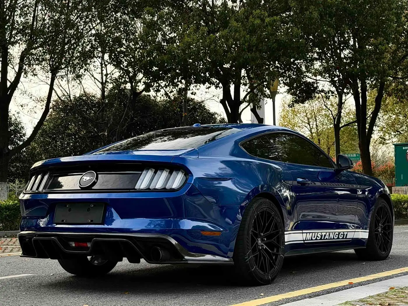 Ford Mustang 2017 — Photo 7/15