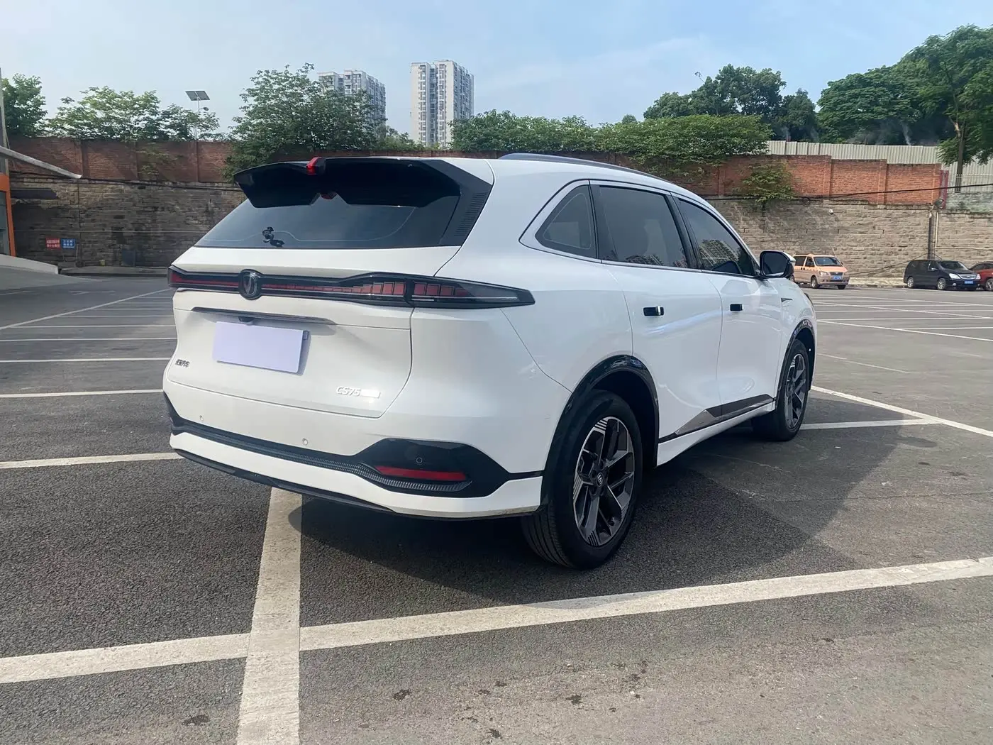 Changan CS75 PLUS 2025 — Фото 7/16