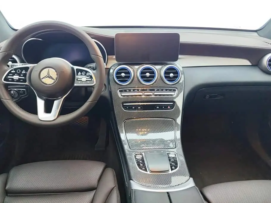 Mercedes-Benz GLC 2021 — Photo 12/16