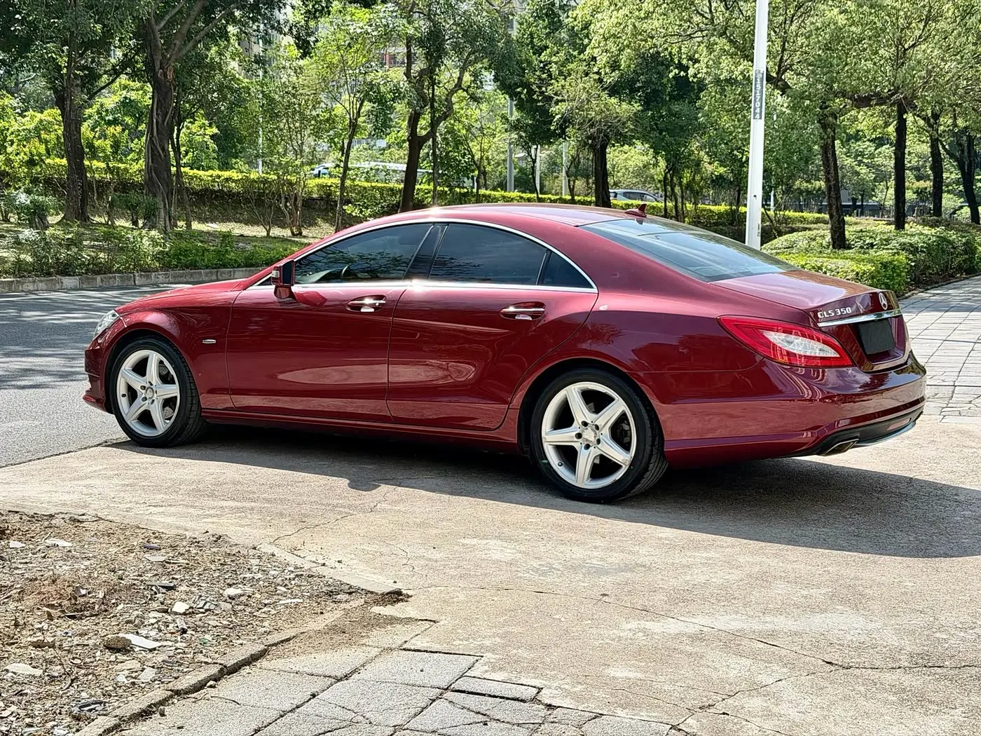Mercedes-Benz CLS 2012 — Photo 9/13