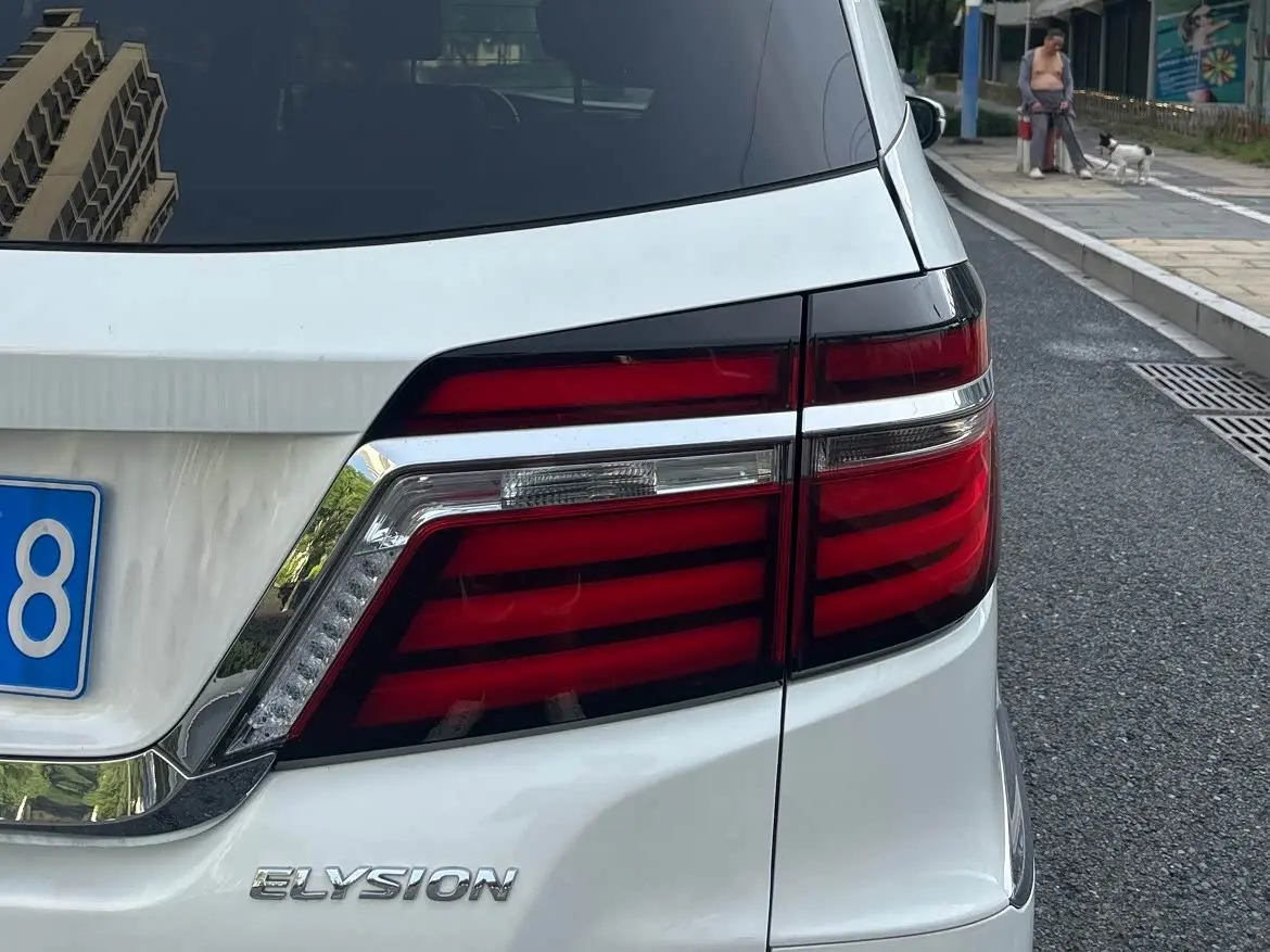 Honda Elysion 2019 — Photo 6/20