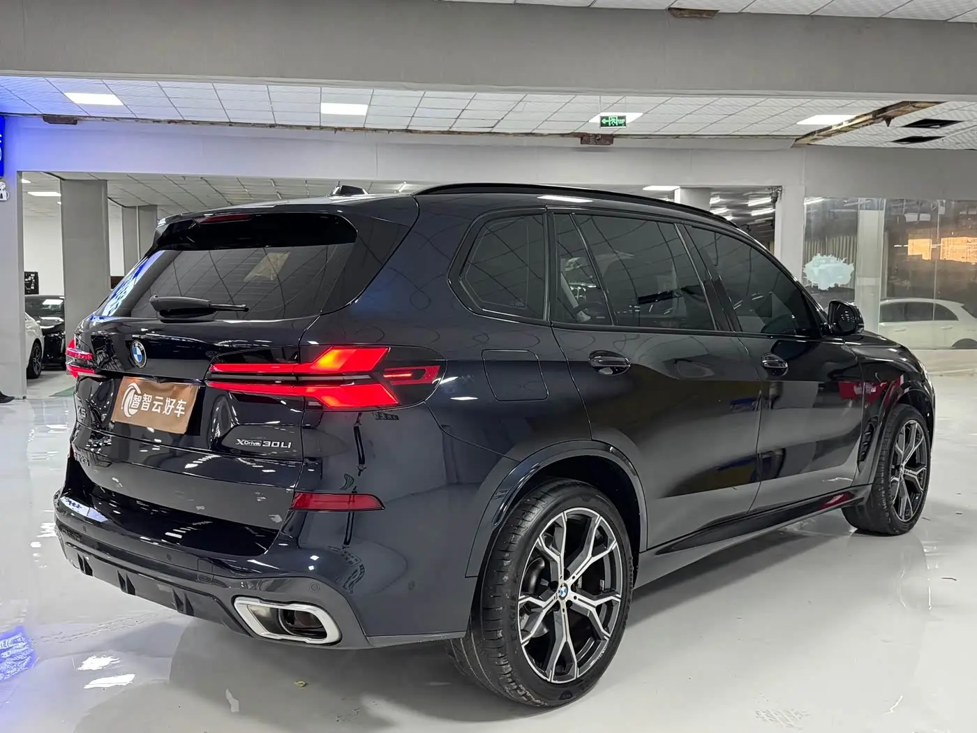 BMW X5 2024 — Photo 9/9