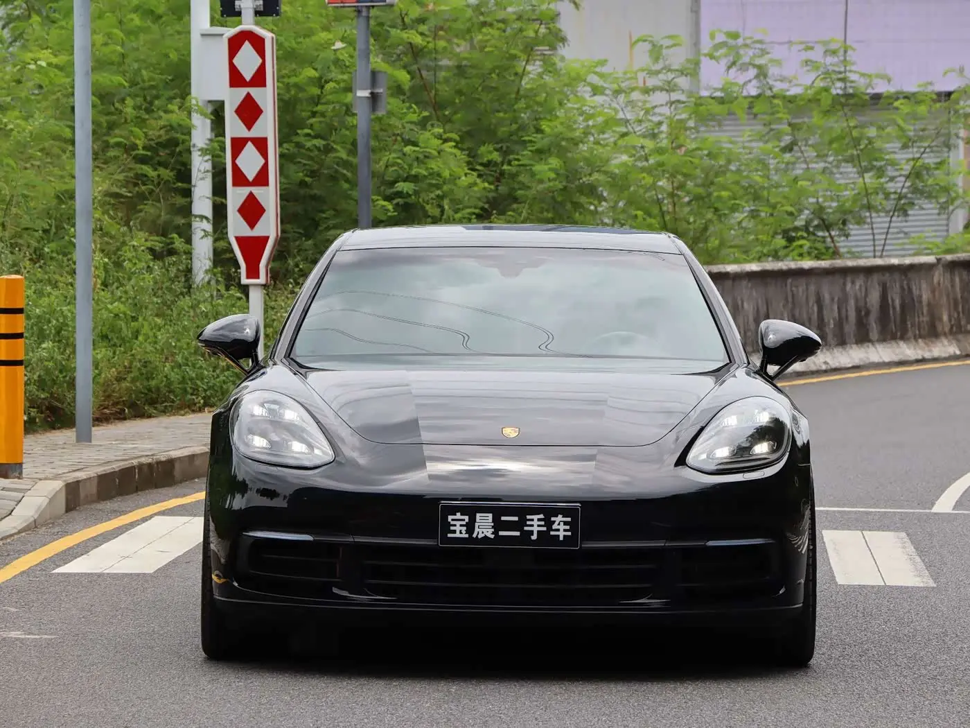 Porsche Panamera 2020 — Photo 2/19