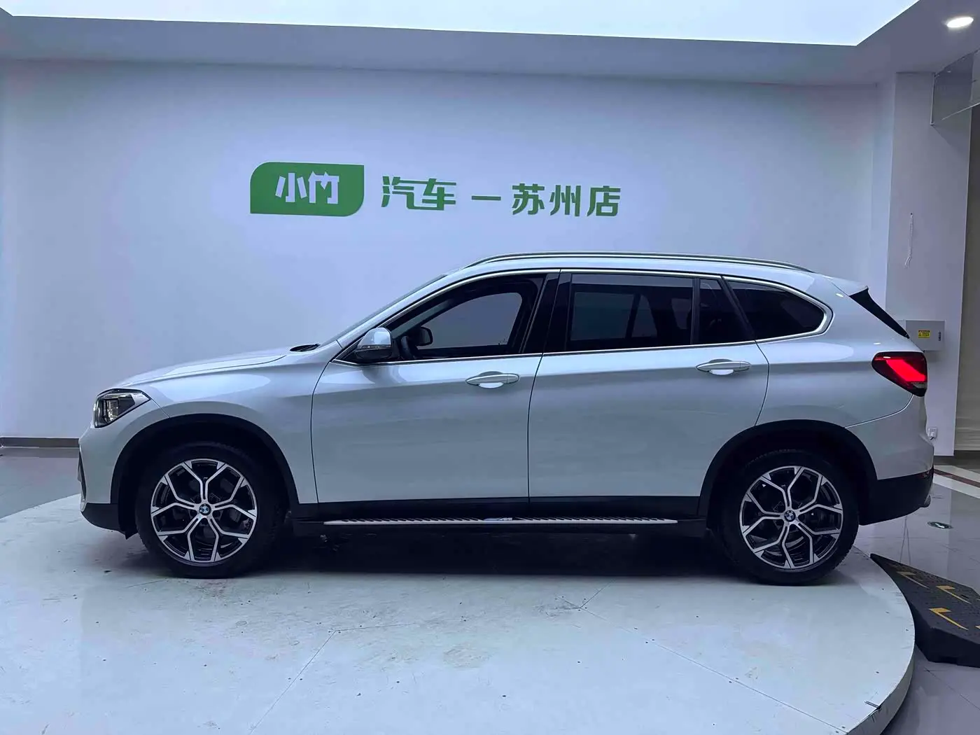 BMW X1 2022 — Şəkil 6/19