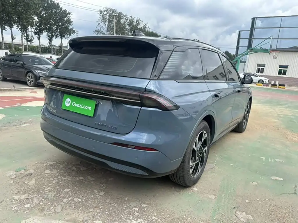 Lincoln Nautilus 2025 — Photo 11/20