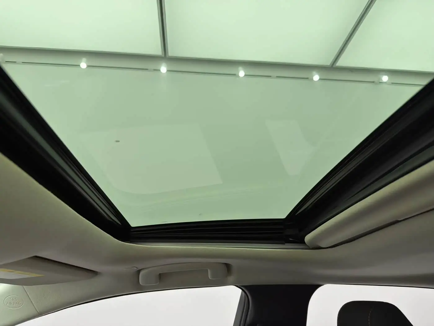 Toyota Corolla 2023 — Фото 13/20