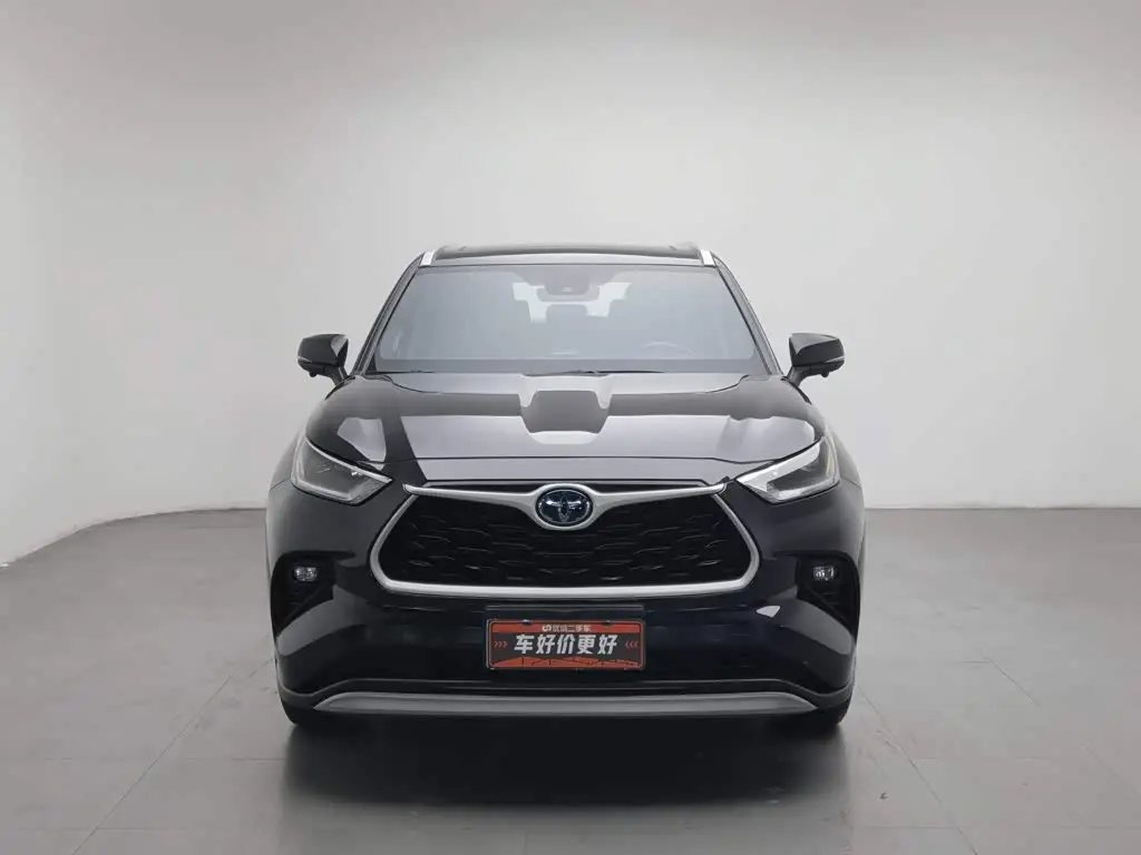 Toyota Highlander 2024 — Şəkil 3/20