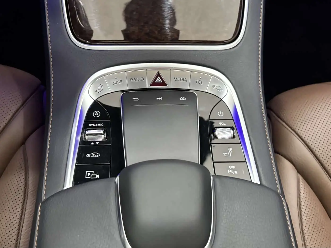 Mercedes-Benz S-Class 2021 — Photo 17/20