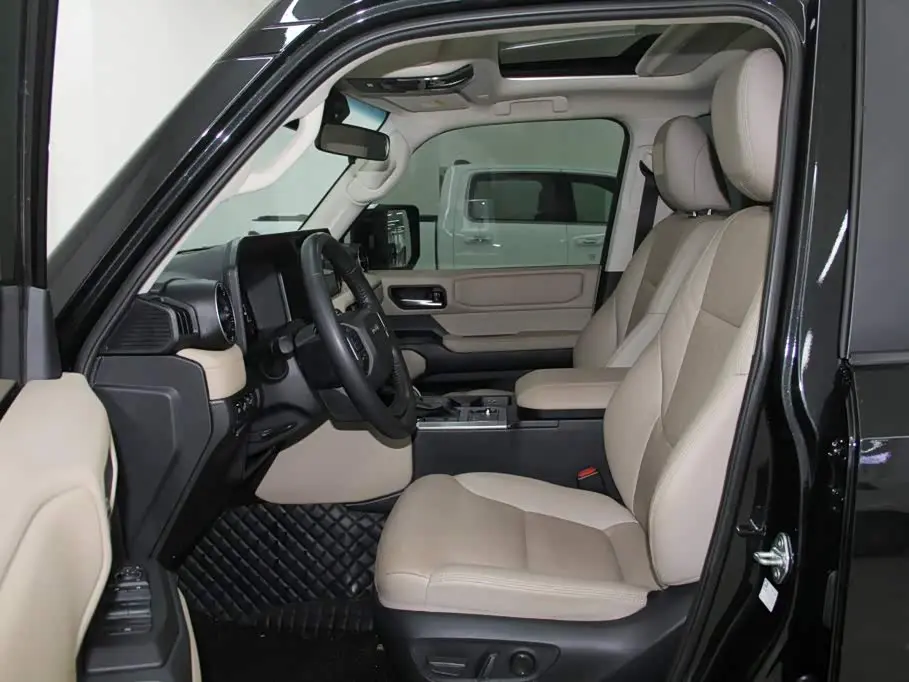 Toyota Prado 2025 — Photo 7/20