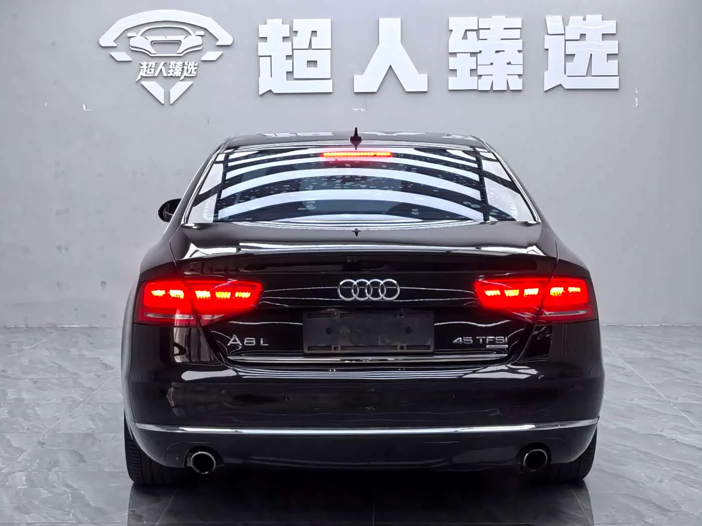 Audi A8 2014 — Şəkil 15/15