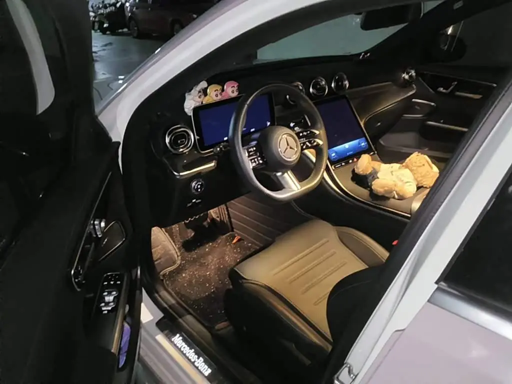 Mercedes-Benz C-Class 2024 — Фото 8/15