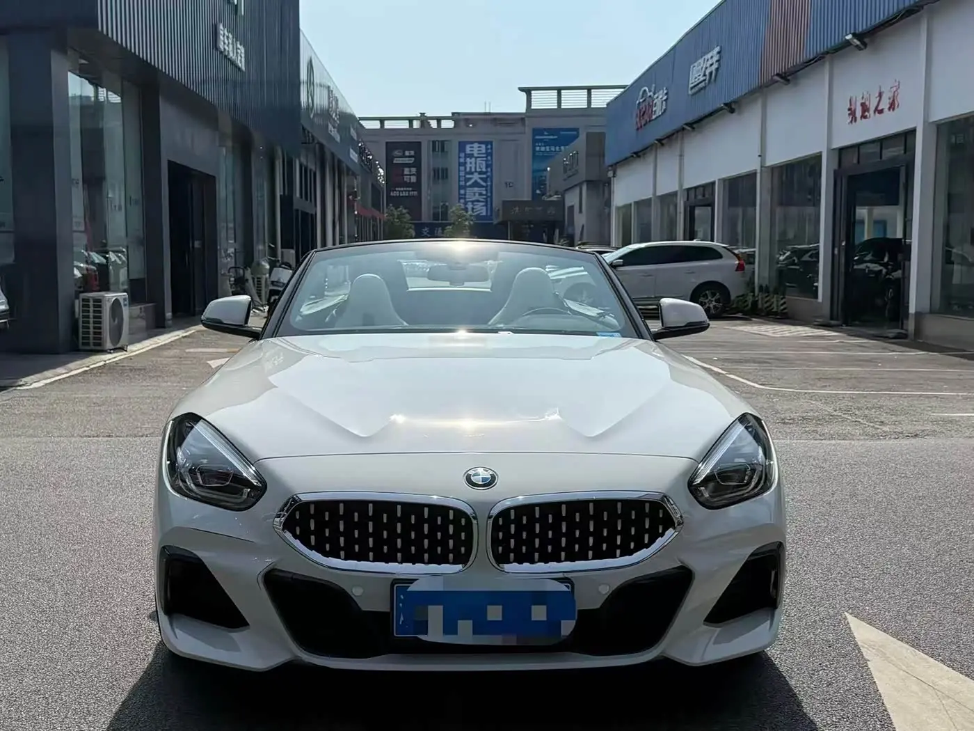 BMW Z4 2022 — Photo 3/10