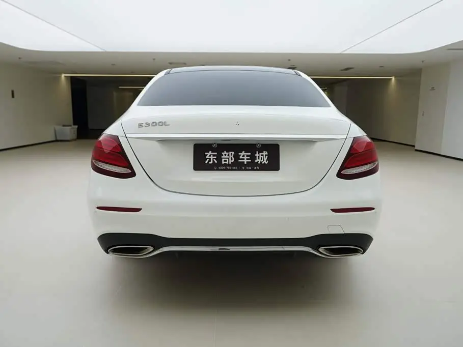 Mercedes-Benz E-Class 2020 — Фото 4/20