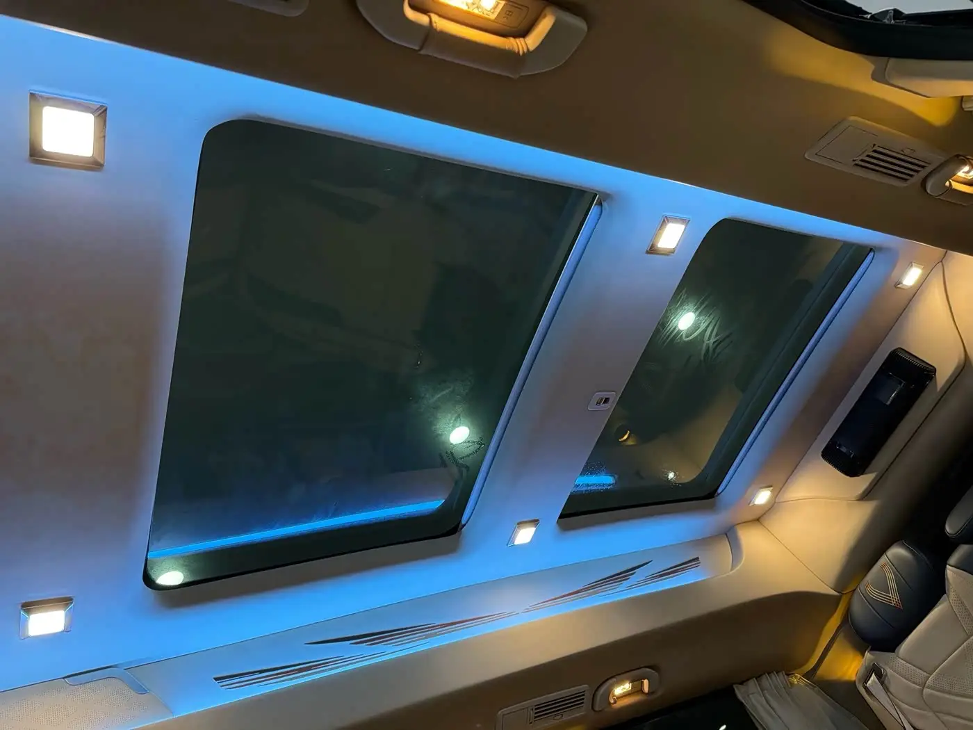Karsheng Karshen V-Class 2022 — Photo 16/20