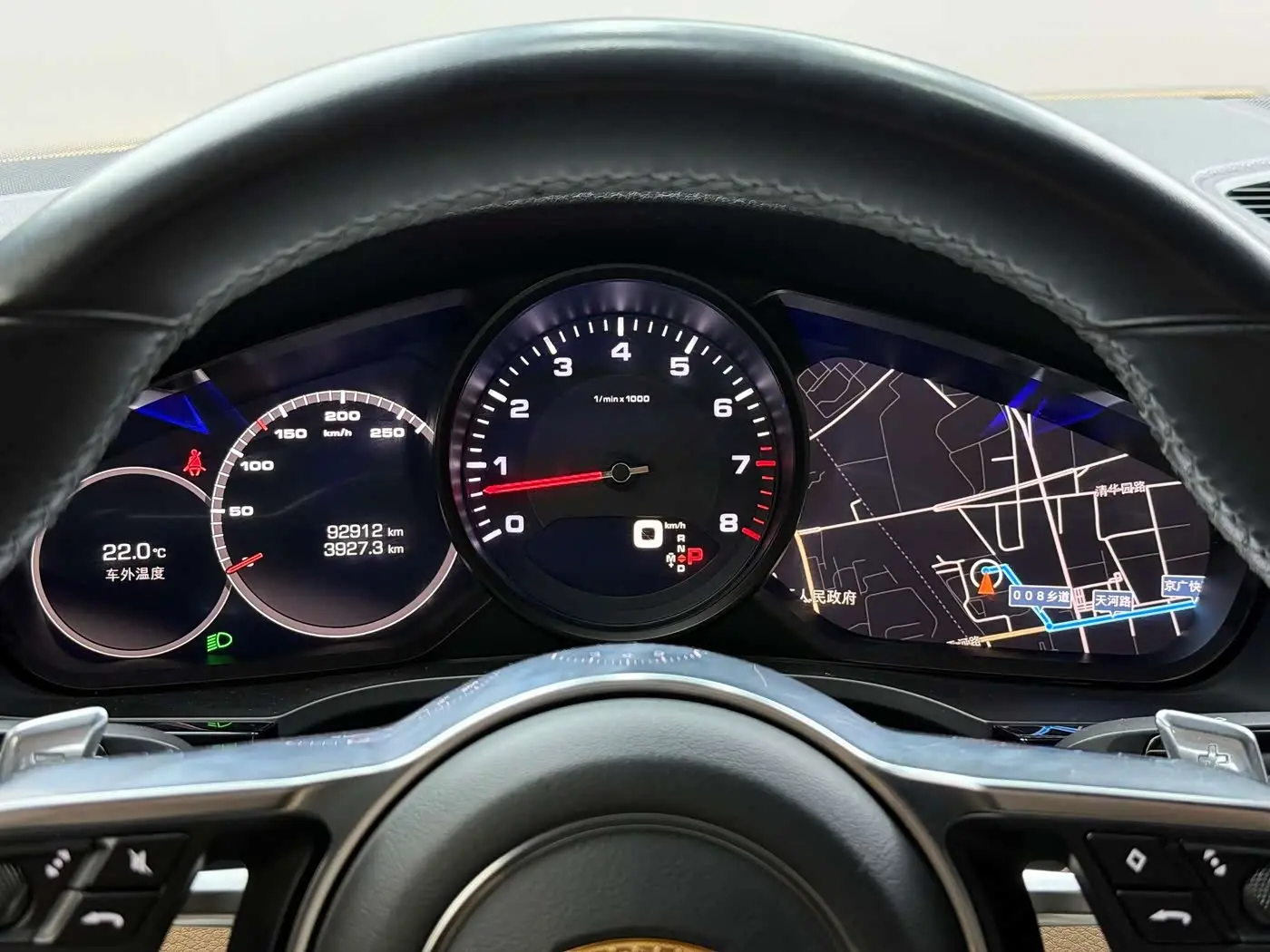 Porsche Cayenne 2019 — Photo 9/12