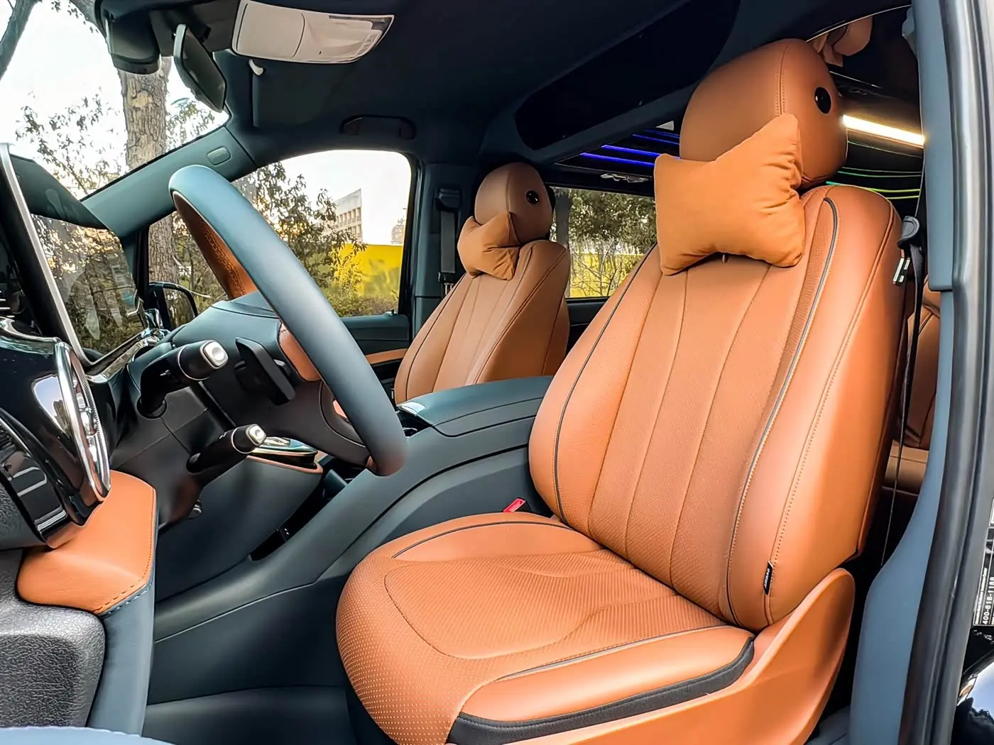 Mercedes-Benz Vito 2024 — Photo 4/20